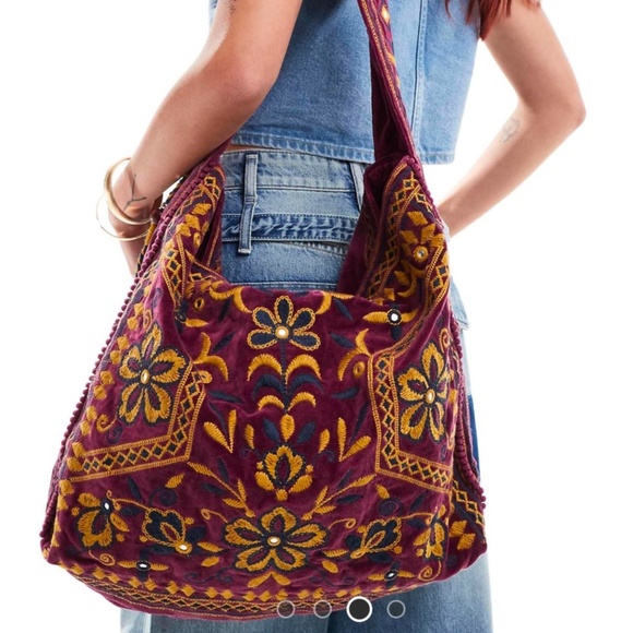 Free People mulberry embroidered slouchy side bag NWT. - Picture 1 of 5